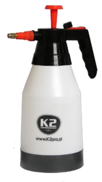 OPRYSKIWACZ CISNIENIOWY 1,5L/Z POMPKA